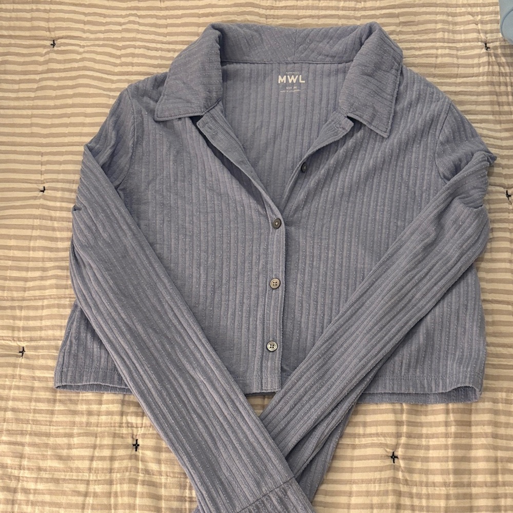 Madewell cropped blue button down